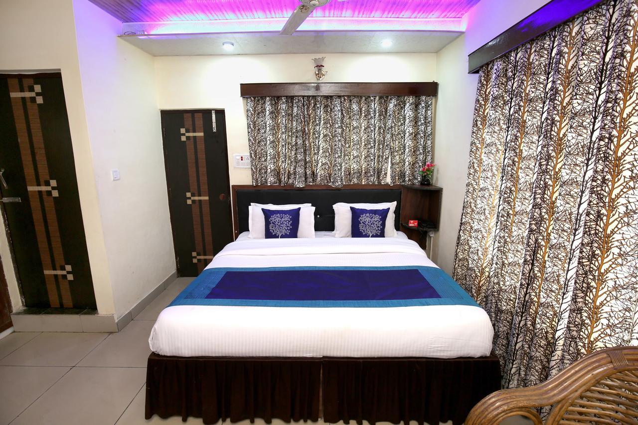 Oyo 9942 Hotel Ravine Дармсала Экстерьер фото